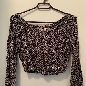Bell Sleeve Crop Top